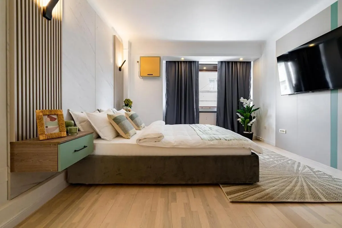 Bucharest Vibe Romana Square By Global Apartments 0*,